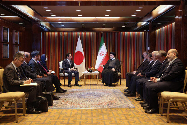 دیدار رئیسی و نخست وزیر ژاپن