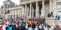 عصبانیت رئیس‌جمهور آلمان از یورش معترضان به مجلس
