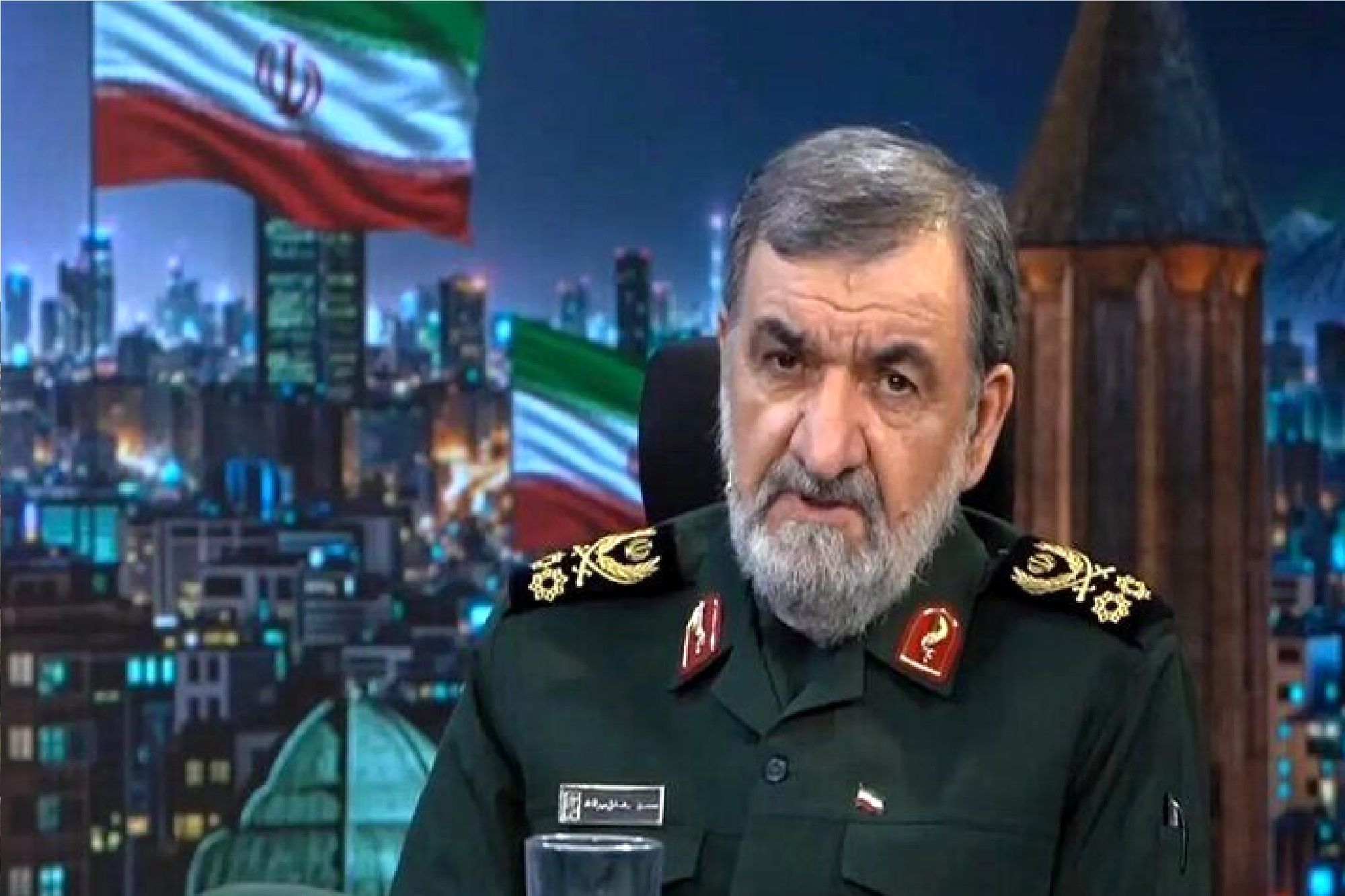 محسن رضایی: اروپا استقلالی ندارد و از جای دیگری فرمان می‌گیرد / اسنپ‌بک نشانه بی‌اعتباری سیاست خارجی اروپا است / این پدیده خیلی افتضاح است