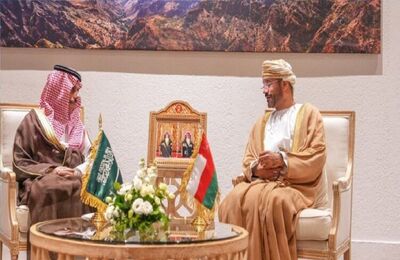 وزیر خارجه عربستان به مسقط رفت