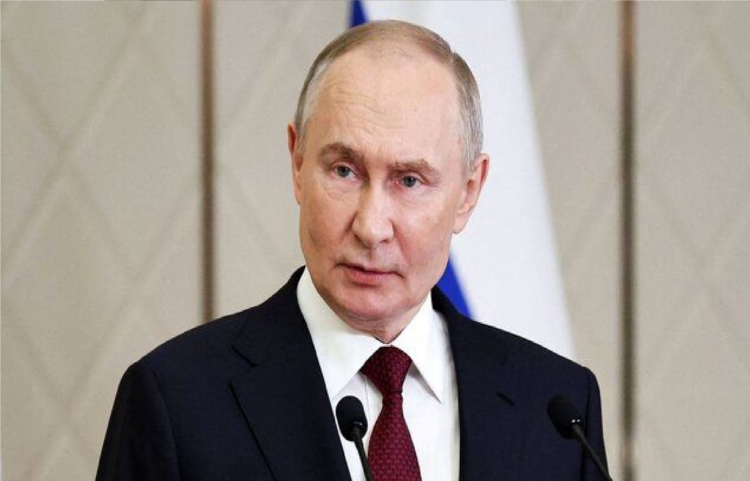 اسکورت عجیب پوتین با سواره نظام در قرقیزستان!+ فیلم