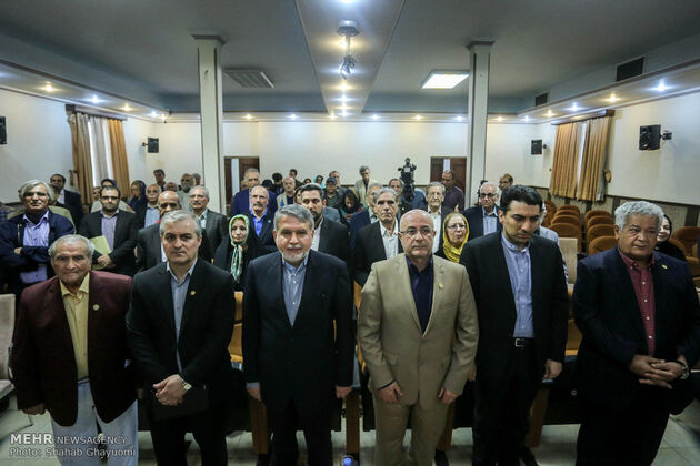 مراسم تجلیل از هنرمندان پیشکسوت متولد فروردین