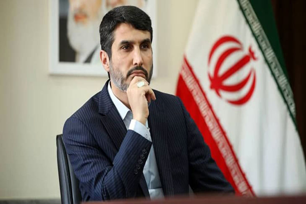 هشدار عضو شورای شهر تهران ؛یک خط از شما مطلب می‌گیرند، با آن شهر را به غارت می‌کشند