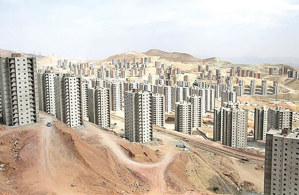 خانه‌سازی دولت از بافت‌فرسوده به بیرون شهر منتقل شد؛ آپارتمان‌سازی در بیابان