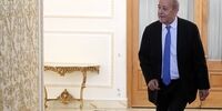 اعتراض به سفر لودریان به ایران در برابر فرودگاه مهرآباد + عکس