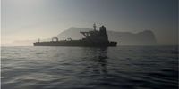 هشدار یونان به نفتکش های خود/  به آب‌های ایران نزدیک نشوید