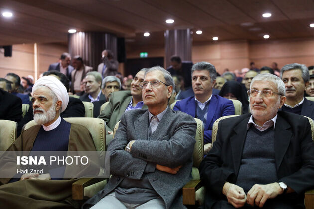 تصاویر مراسم تجلیل از محمود حجتی