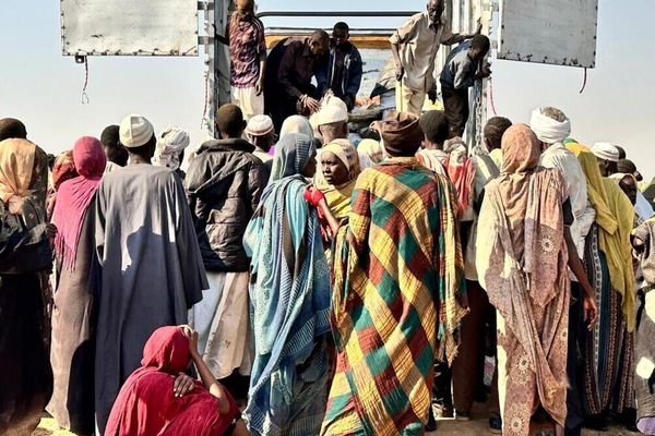 بن‌بست مرگبار در سودان | امارات شریک جنایت در سودان است؟ | تویوتاهای نظامی جایگزین شترسواران شده‌اند