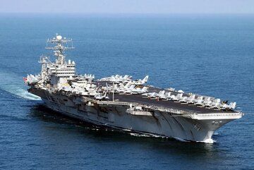 رمزگشایی اطلاعات از حضور ناوهای جنگی آمریکا در خلیج فارس/ به دنبال عملیات روانی اند/ لزوما به معنای جنگیدن نیست