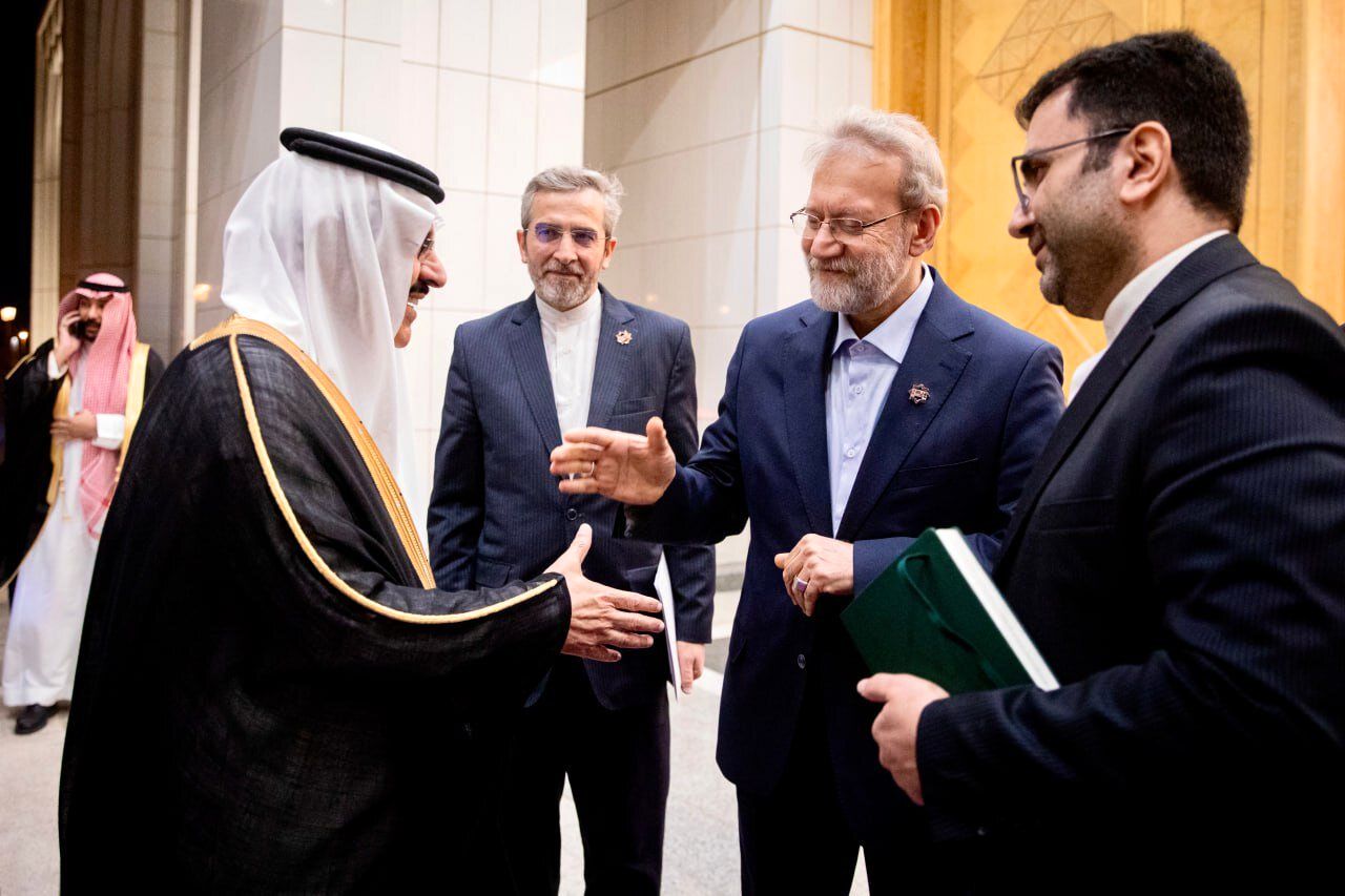 لاریجانی و باقری کنی در قاب تصویر در ریاض + عکس