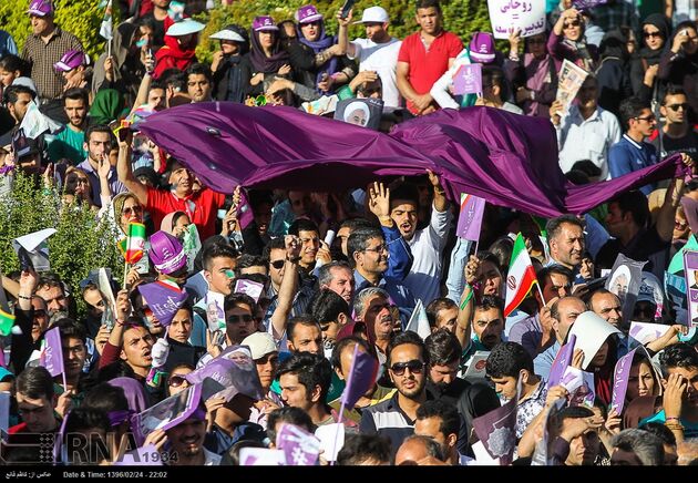 تصاویر سخنرانی حسن روحانی در میدان نقش جهان اصفهان