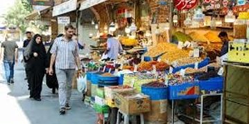 عجیب اما واقعی؛ اجاره موزاییکی پیاده رو مقابل مغازه ها در تهران+ فیلم