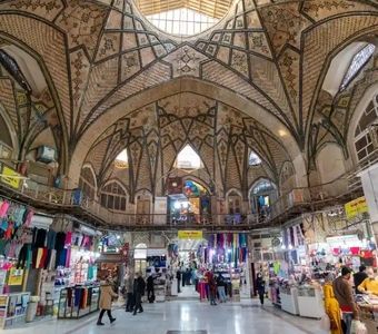 عیدی‌ کارگران و کارمندان جوابگوی چند قلم «خرید نوروزی» است؟ | زور عیدی به تورم و هزینه‌ها نمی‌رسد 