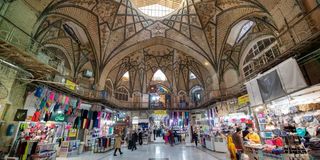 عیدی‌ کارگران و کارمندان جوابگوی چند قلم «خرید نوروزی» است؟ | زور عیدی به تورم و هزینه‌ها نمی‌رسد 