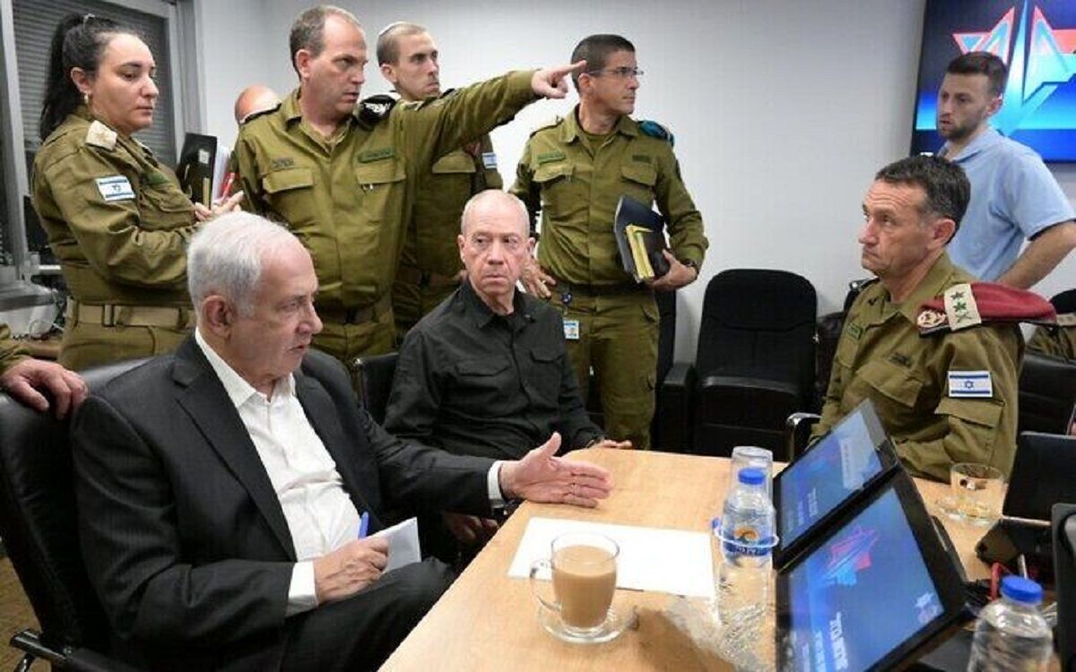 نتانیاهو با ساز کدام کابینه می رقصد/ 2 کابینه اسرائیل روبروی هم قرار گرفتند