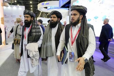 روسیه به طالبان روی خوش نشان می‌دهد؟ / مسکو بررسی لغو تحریم‌ها را آغاز کرد 2