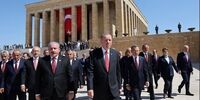 فرار اردوغان از بی‌اعتباری