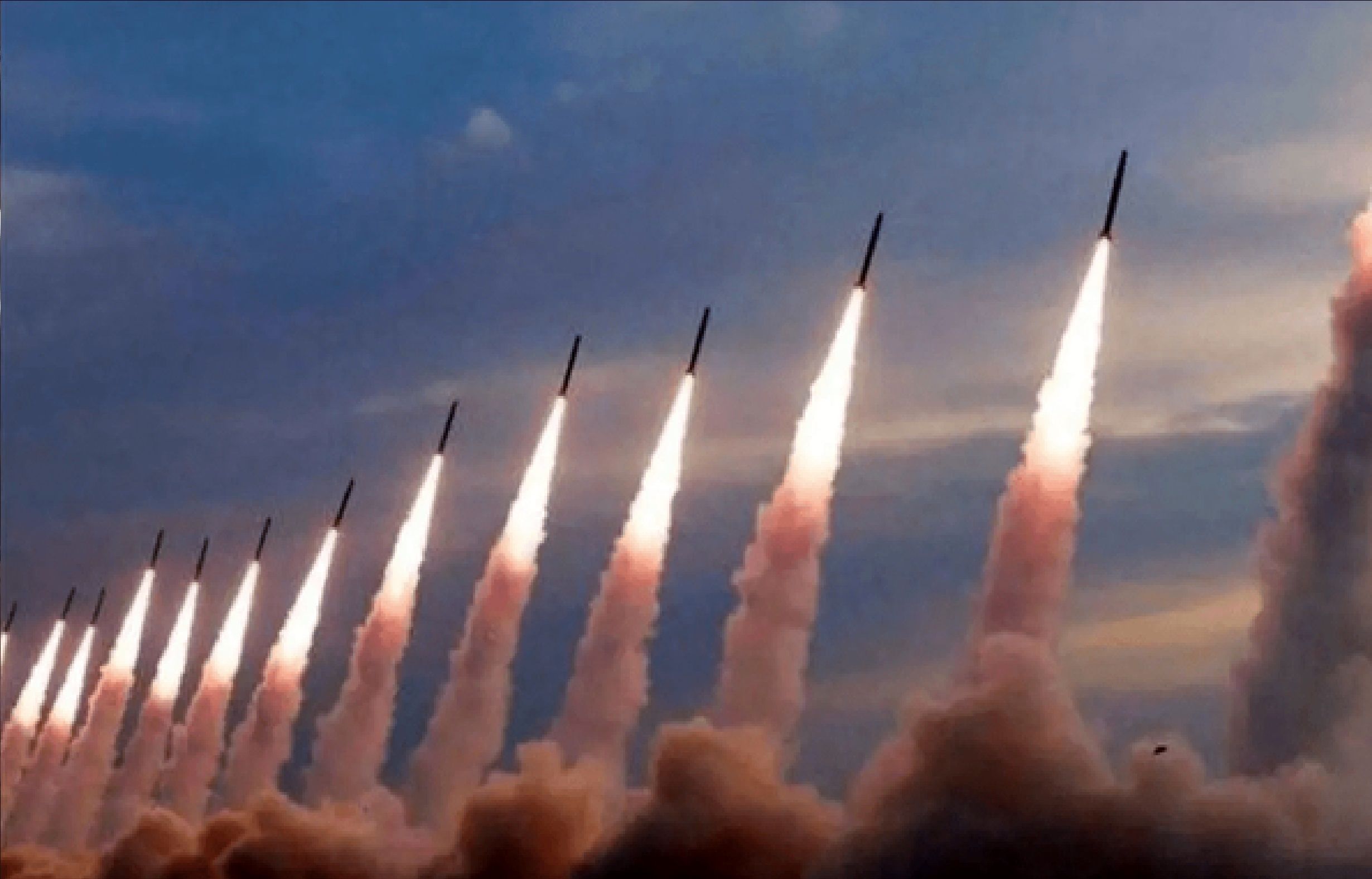 رونمایی سپاه پاسداران از دو موشک مرموز/ تصاویر جدید منتشر شد+ فیلم