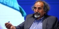 آزادارمکی: صداوسیما لکه سیاه بر چهره نظام و مزاحم انسجام ملی است/ مدیریت و نگاه صداوسیما نیازمند تغییر است