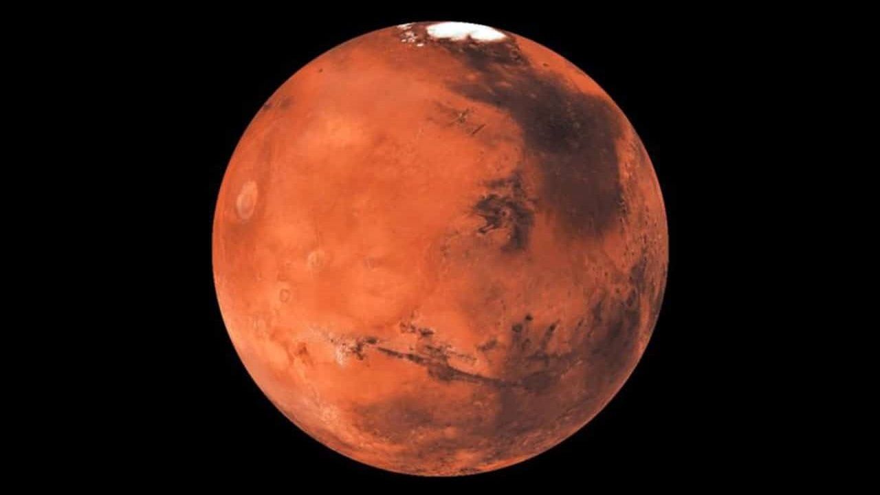 دیدن یک چهره‌ مرموز در مریخ+ عکس