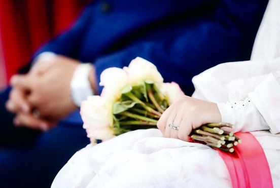 شوگرددی و شوگرمامی واقعیت تلخ امروز/ معامله سن و ثروت + فیلم