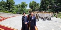 استقبال رسمی ابراهیم رئیسی از رئیس‌جمهور ازبکستان
