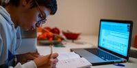 امیکرون، دانش‌آموزان این استان را هم خانه‌نشین کرد