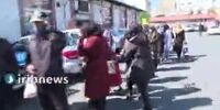 صف بی انتهای مرغ در یکی از میادین میوه و تره بار 