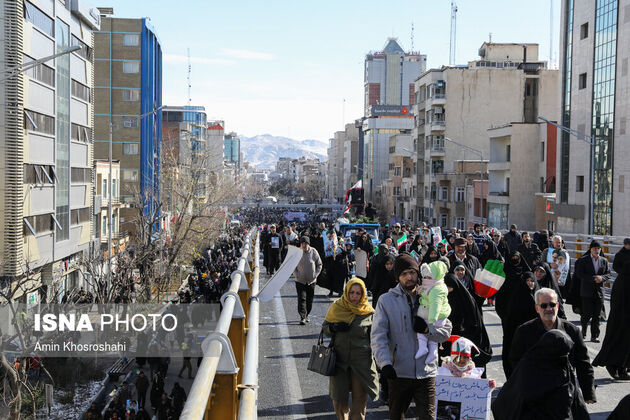 61566303_amin-khosroshahi-9719