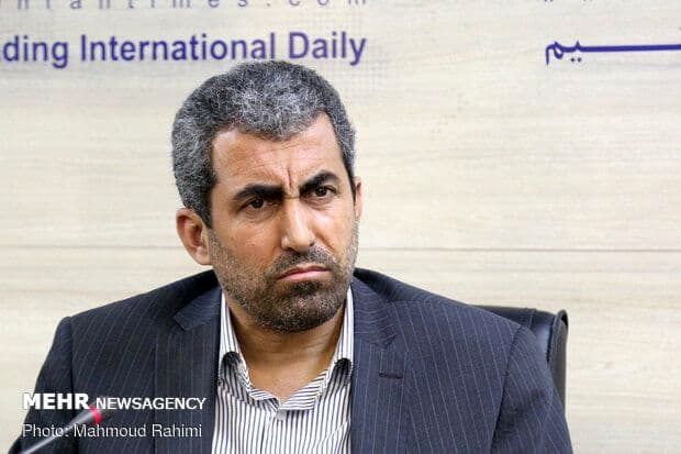 محمدرضا پورابراهیمی در انتخابات ریاست جمهوری ثبت نام کرد + فیلم
