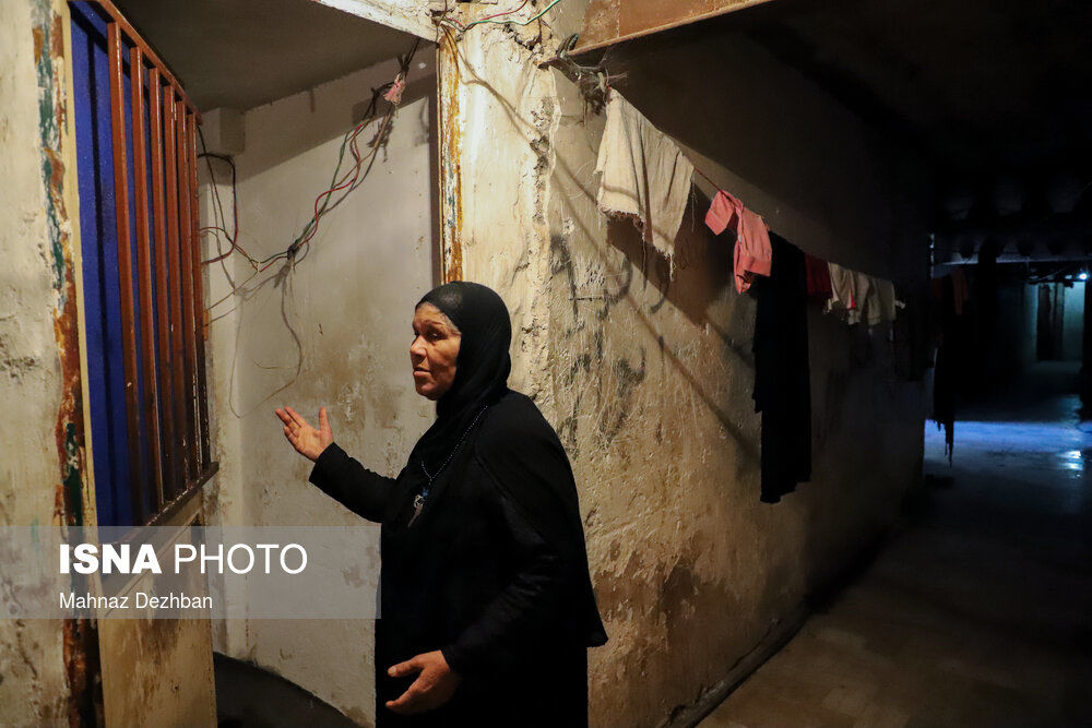 آثار آشکار و پنهان زنانه شدن فقر | از هر 10 زن، یک نفر در شرایط فقر شدید زندگی می‌کند | ناامنی غذایی زنان را بیش از مردان تحت فشار قرار می‌دهد