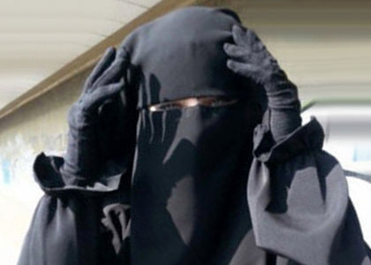 عروس فرانسوی داعش از ماموریتش در خلافت خودخوانده گفت + فیلم