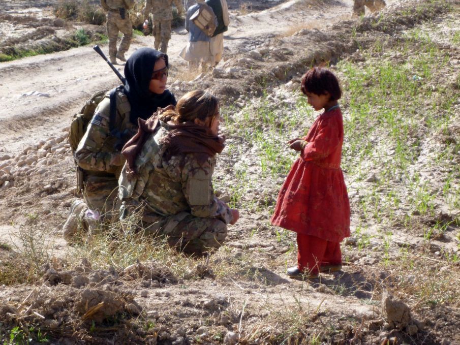 نیرو‌های ویژه زن ارتش آمریکا به شکار داعش می‌روند + عکس