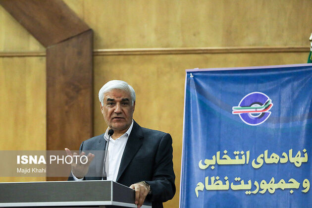  احمدی‌نژاد، قالیباف و جلیلی در گردهمایی اصلاح‌طلبانه
