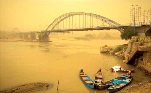 شدت غبار در خوزستان ۱۰ برابر حد مجاز/ اوضاع این شهر بحرانیست!
