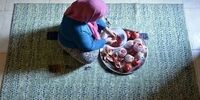 این شغل زنان هیچ وقت تمام نمی شود؛ اما نه درآمد دارد و نه عیدی و سنوات!
