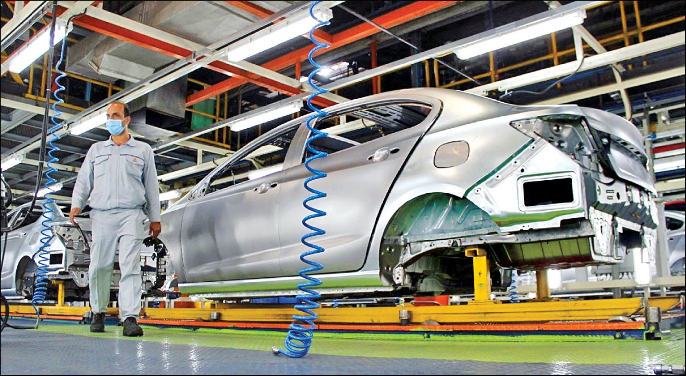 رمزگشایی از اخطار پزشکیان به خودروسازان | مقیسه: اصلاح مصرف سوخت با فرمان اداری ممکن نیست