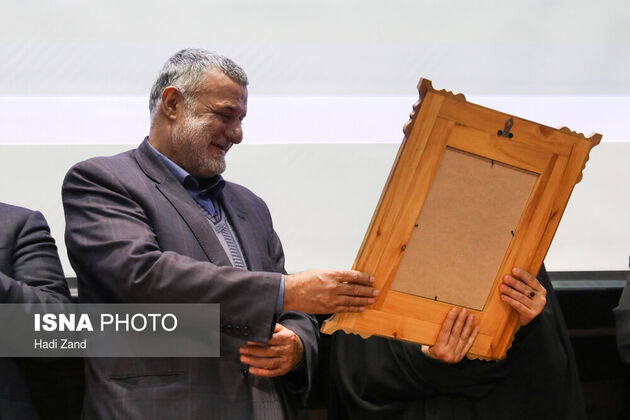 تصاویر مراسم تجلیل از محمود حجتی
