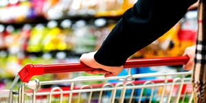 دستور فوری فرزین برای کالاهای اساسی