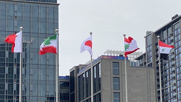 اهتزاز پرچم ایران در دهکده بازیهای پاراآسیایی هانگژو/ حضور نمادین دختر شهید البداغی در مراسم