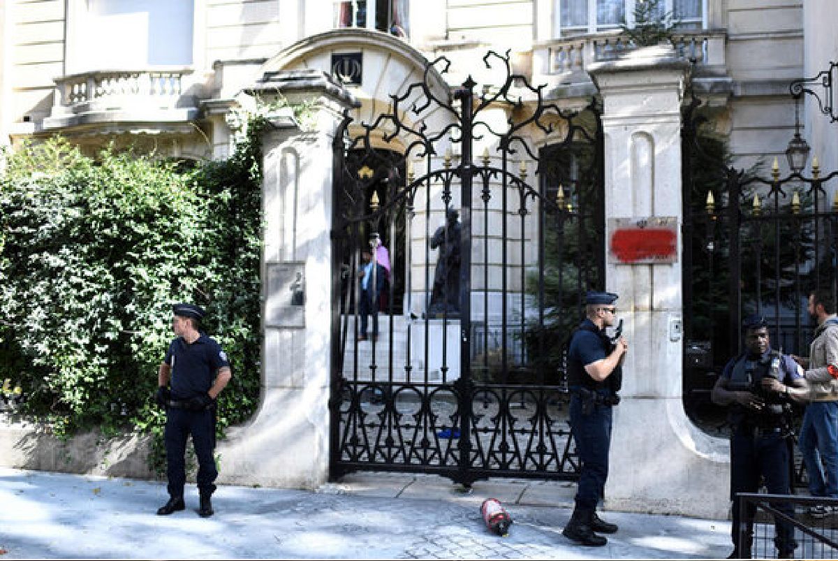 آخرین جزئیات درباره حادثه امروز در سفارت ایران در پاریس