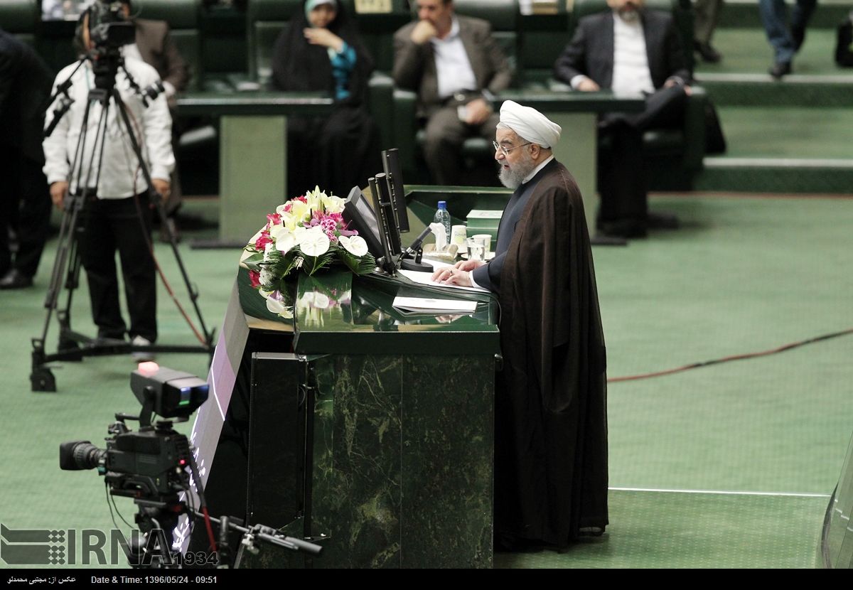 روحانی نام رئیس بانک مرکزی دولت دوازدهم را اعلام کرد