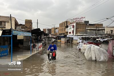 انتقاد روزنامه اصولگرا از رسانه‌های حامی دولت/ واقعا آبگرفتگی اهواز را نمی‌بینید؟حتی قبرستان هم زیر آب رفته!