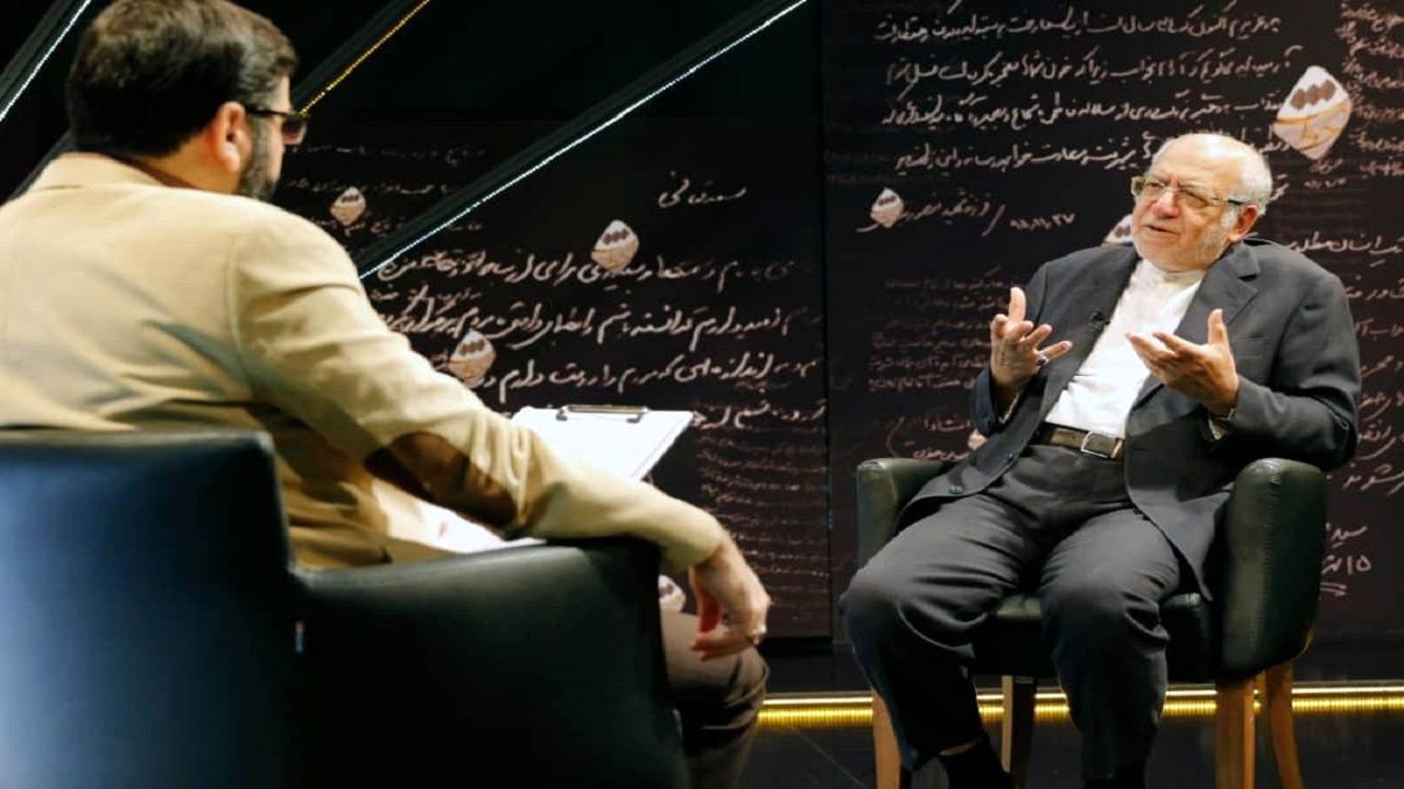 وزیر روحانی: قیمت ارز را که شنیدم زدم توی سرم +فیلم