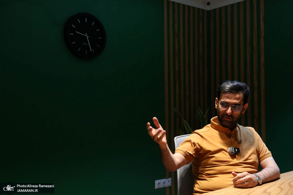 پاسخ تند آذری جهرمی به نماینده مجلس: فیلترینگ تلگرام را به دولت دوازدهم انتساب ندهید!