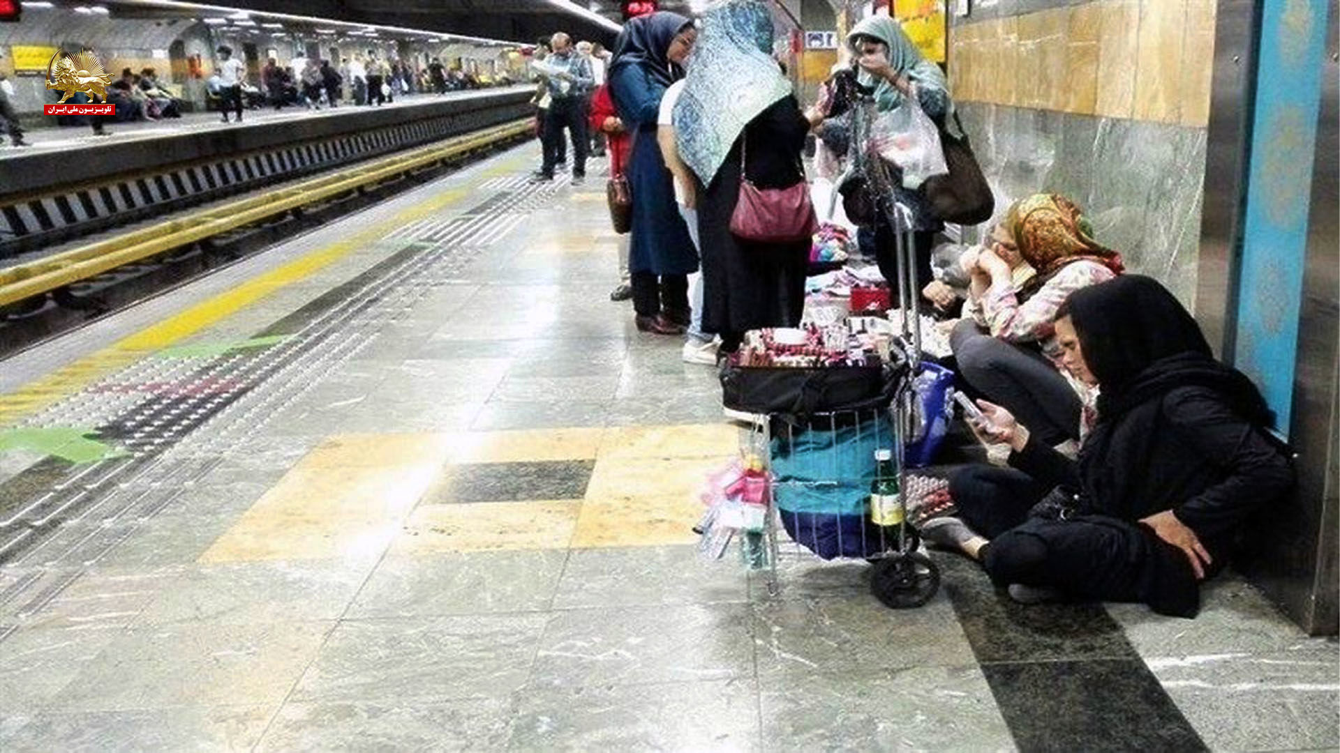 فروپاشی اقتصادی خانوارها و پررنگ شدن «استراتژی بقا» | وقتی غذایی سر سفره نیست، خطوط قرمز کنار میرود
