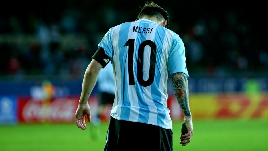 سپردن تیم ملی آرژانتین به خدا و لئو مسی !