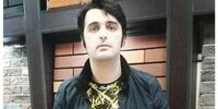 این عکس از مزار جواد روحی پربازدید شد