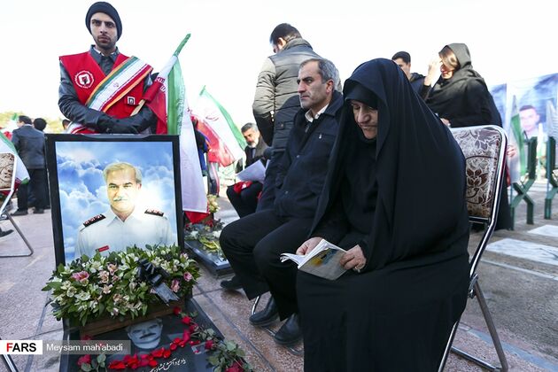 دومین سالروز حادثه پلاسکو و شهادت آتش‌نشانان