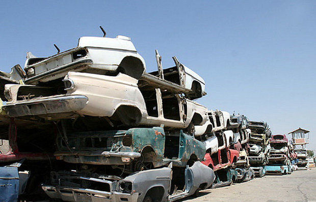 خبر مهم برای دارندگان خودروهای فرسوده | مراقب این پیامک‌ها باشید